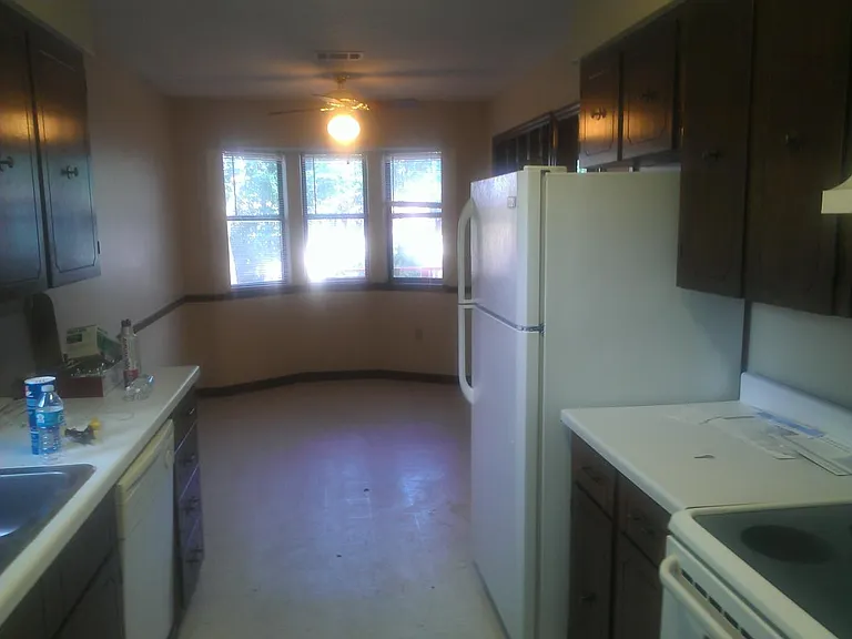 5521 Green Valley Ave — Photo 6