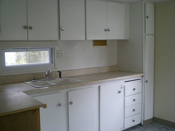 Lot 12 - Kitchen