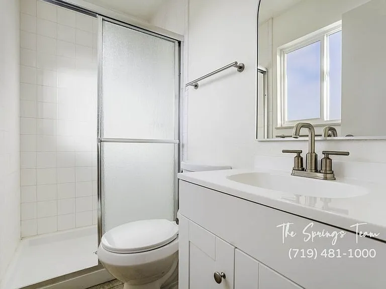 7240 Sullivan Cir — Photo 39