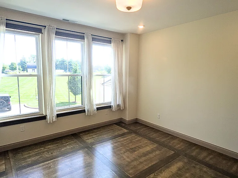 3489 S Constance Ave — Photo 5