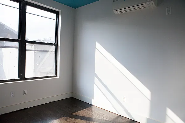 Rented by P Management | media 7