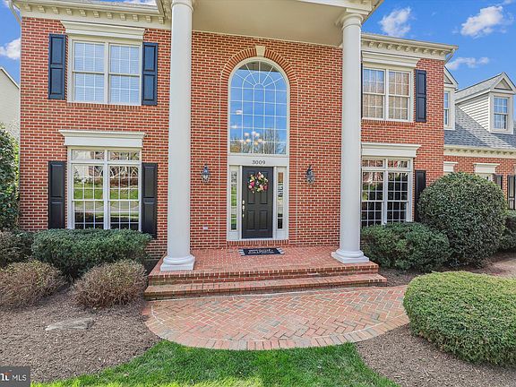 2nd image of 3009 Franklin Corner Ln
