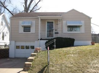 3917 Gordon St, Omaha, NE 68105