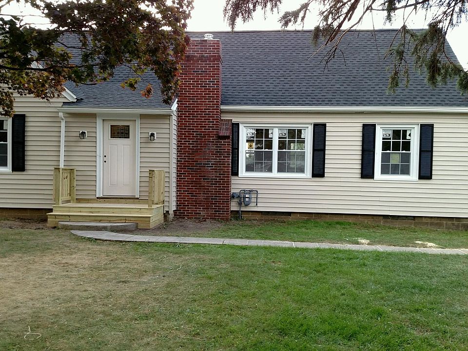 1st image of 6225 Bennett St