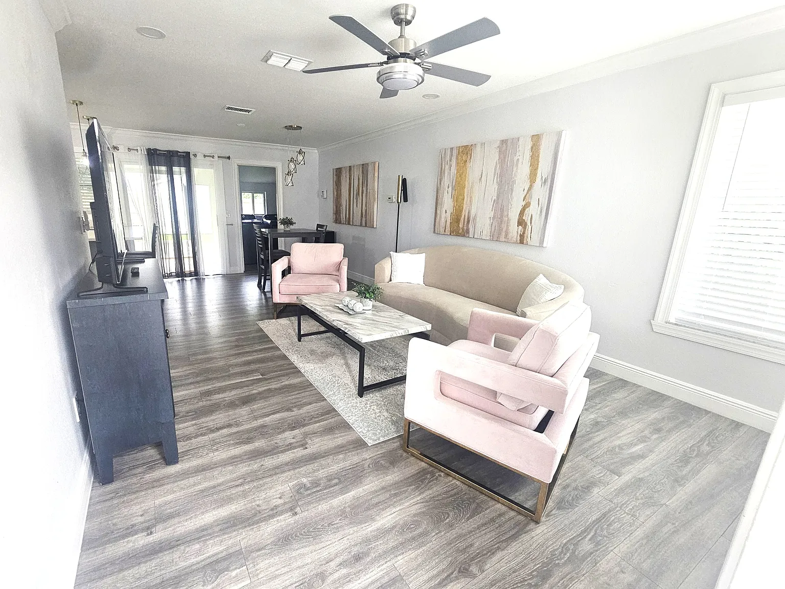 855 23rd Pl SW — Photo 3