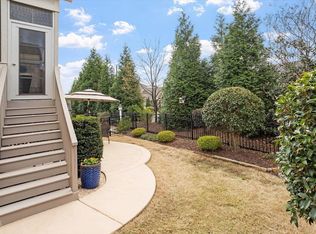 609 Angelica Cir, Cary, NC 27518