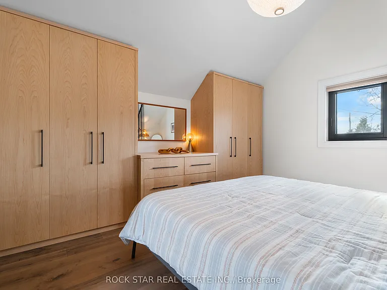 596 Arkell Rd — Photo 20