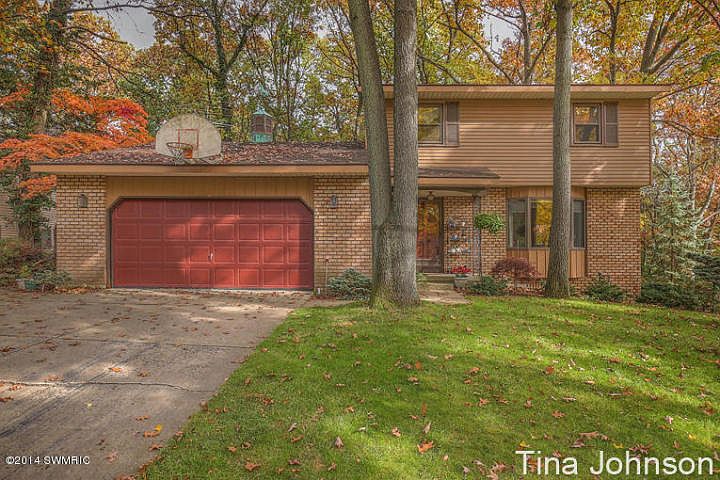 1st image of 2356 Glenvalley Ave NW