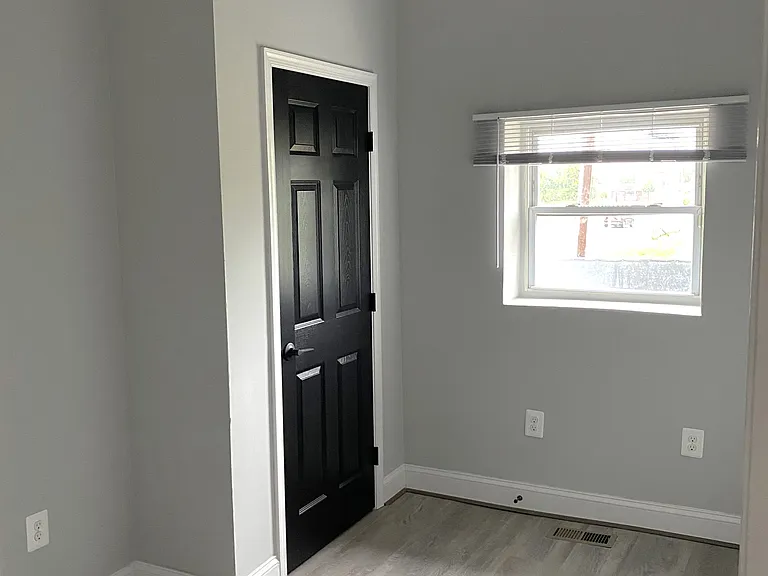 837 N Fulton Ave #1 — Photo 3