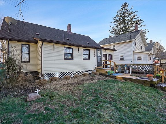 3rd image of 1237 McIntosh Ave