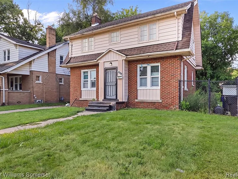 23525 Kress St — Photo 2