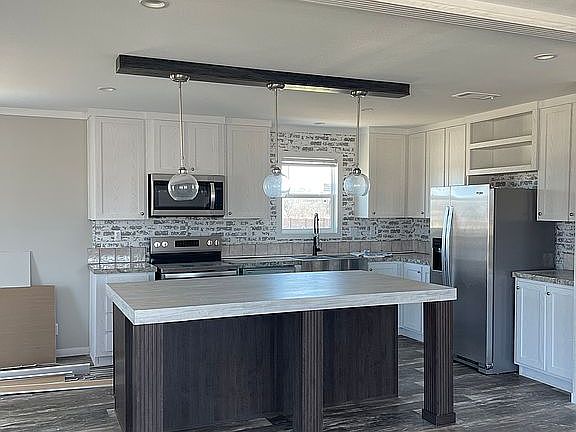 2nd image of 6015 E McKinney St #15