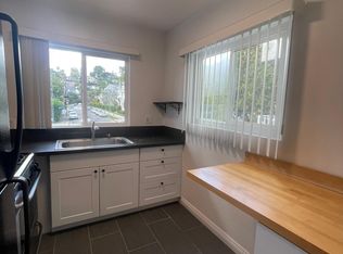 2150 N Beachwood Dr APT 6, Los Angeles, CA 90068