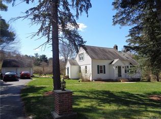 202 New Bolton Rd, Manchester, CT 06040