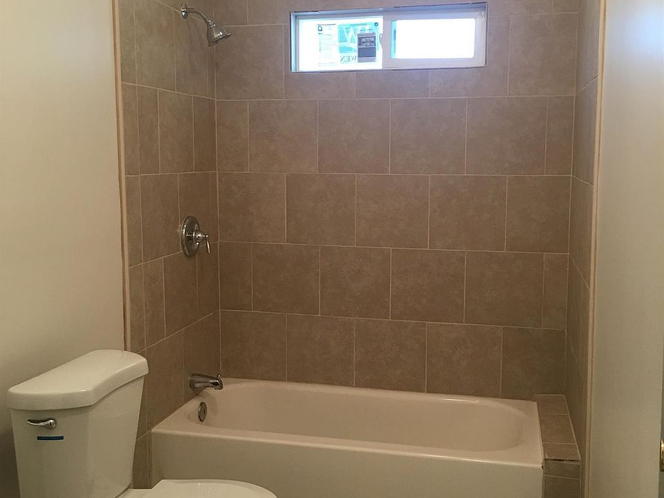 2nd image of 1830 Terrace Way