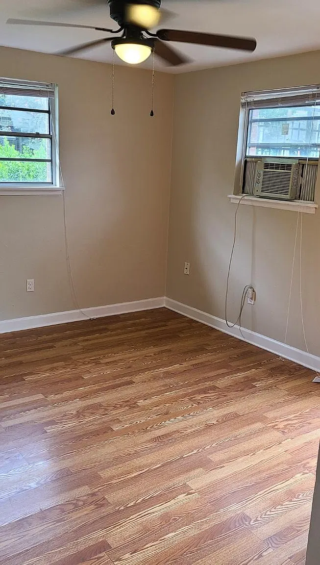 415 Fern St — Photo 2