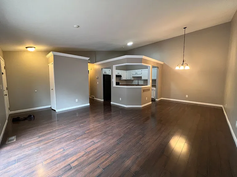41341 Southwind Dr — Photo 6