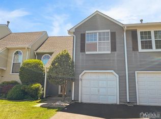 287 Michael J Smith Ct, Somerset, NJ 08873