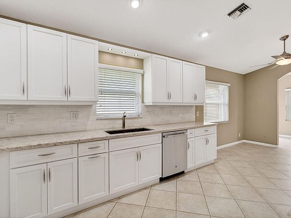 4th image of 11583 Ballylee Terrace