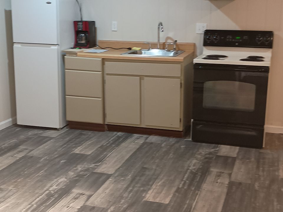 1st image of 100 NE 2nd St APT 1