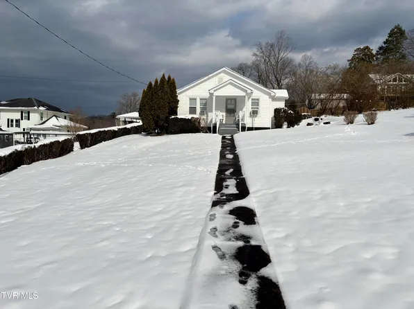 313 School St, Erwin, TN 37650