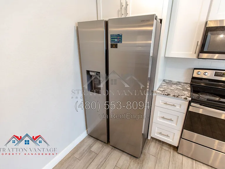 2732 E Michigan Ave — Photo 22