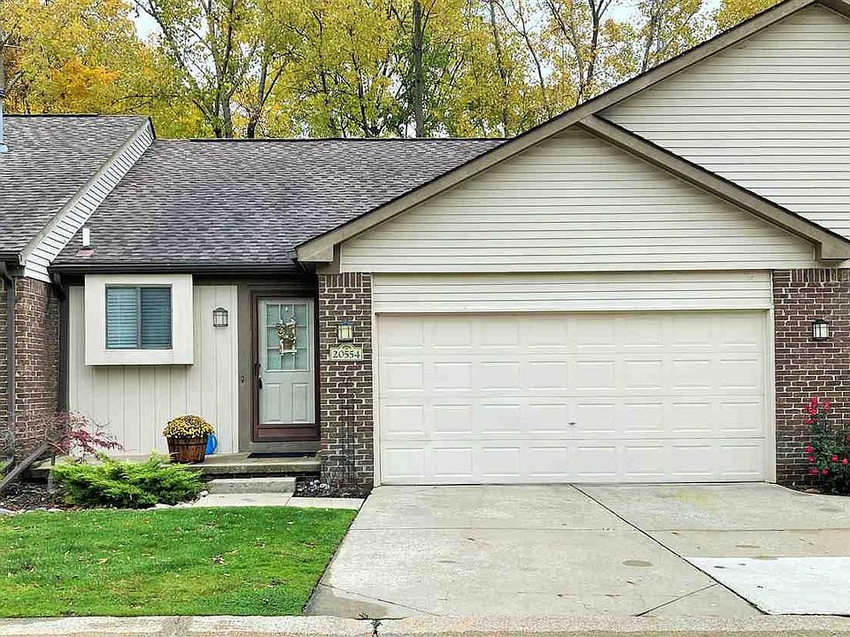 1st image of 20554 Longwood Dr