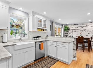 83 Dolar Davis Rd, Barnstable, MA 02630