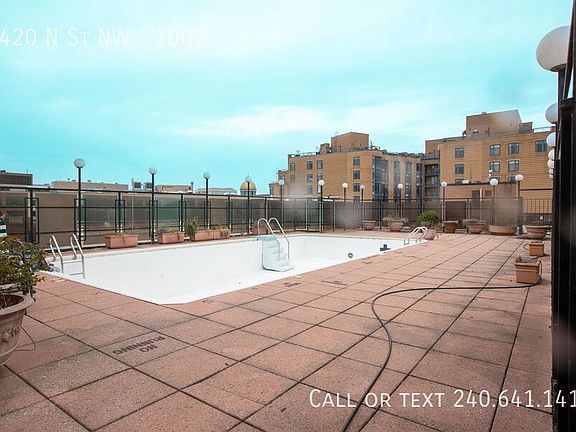 4th image of 1420 N St NW #1002