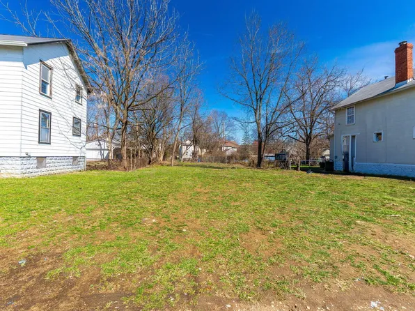 2096 Minnesota Ave, Columbus, OH 43211