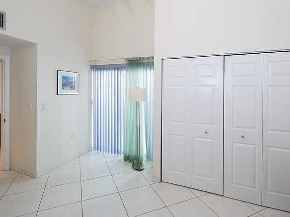 5th image of 337 Poinciana Dr #1177