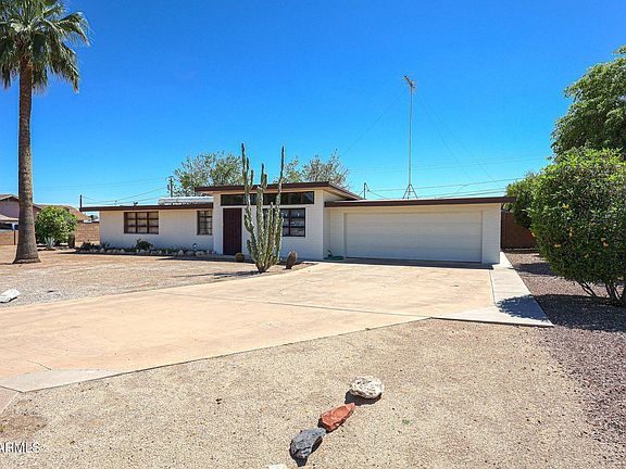 4th image of 3039 E CHARTER OAK Road
