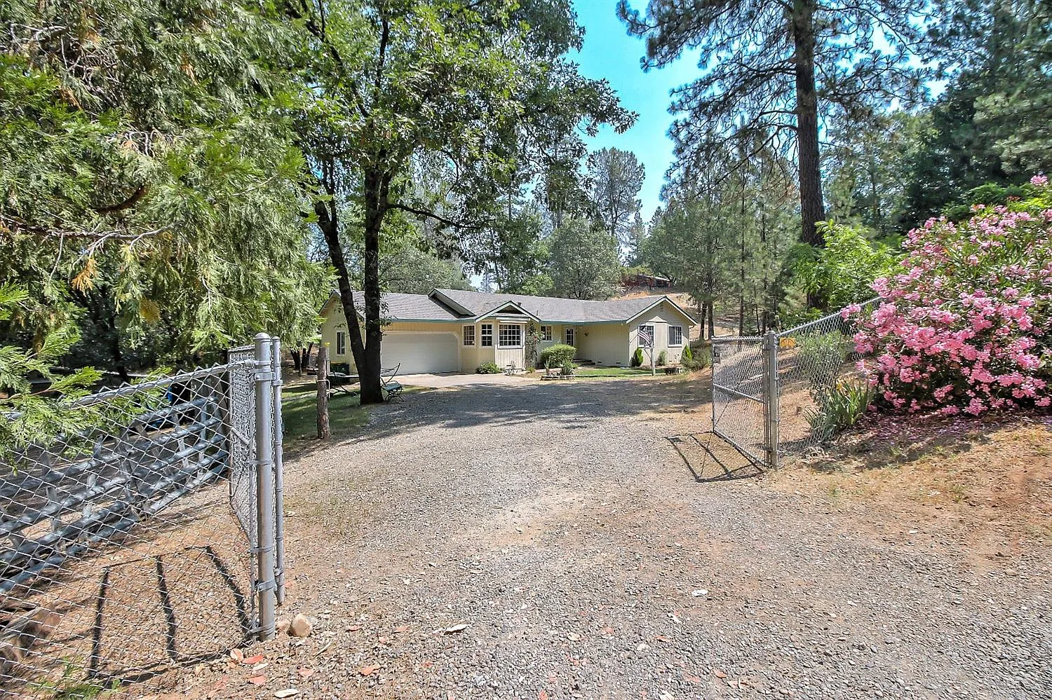 3009 Pleasant Oak Rd photo 1