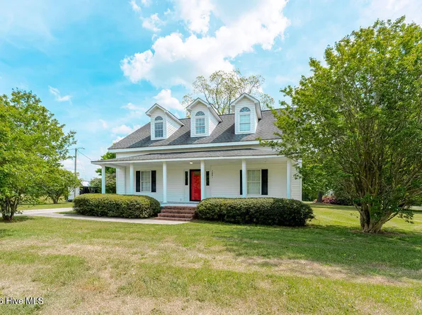2881 Honey Hill Road, Hallsboro, NC 28442