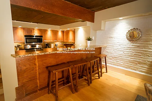 113 Beacon St #9 Photo 1