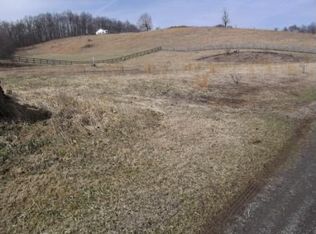 184 Parkway Church Rd SW, Meadows Of Dan, VA 24120