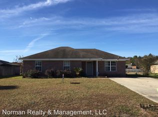 1002 Lamar Ct, Hinesville, GA 31313