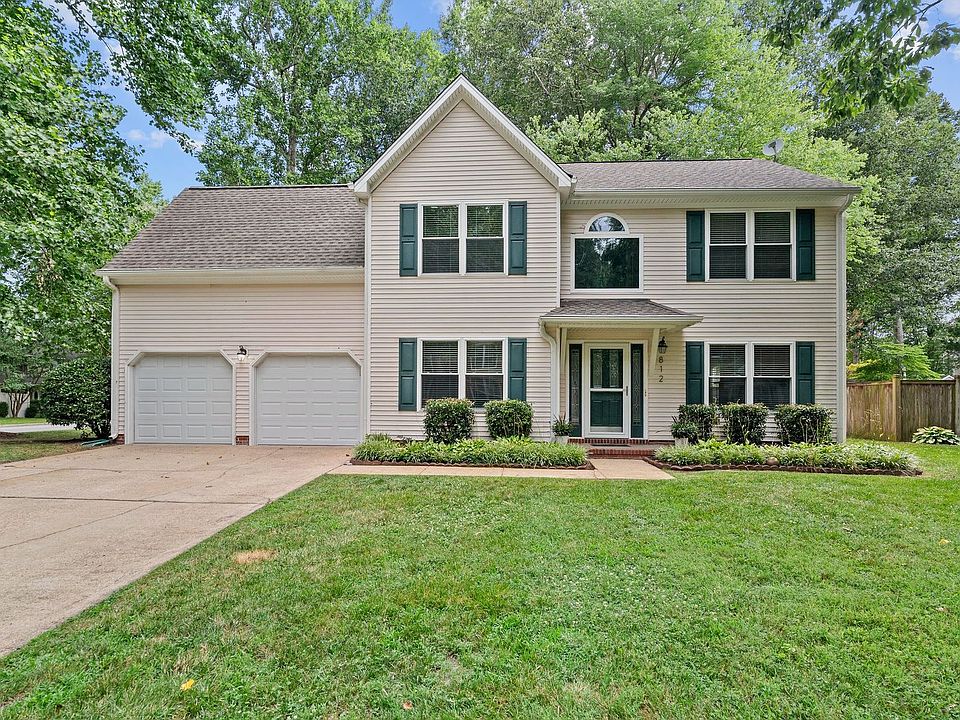 1st image of 812 Whisper Hollow Dr