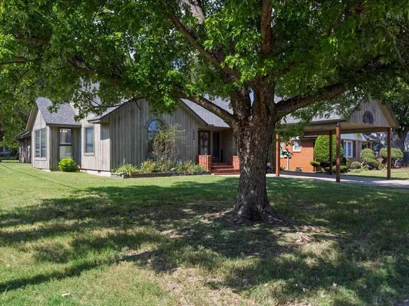 1006 NW 15th St, Lawton, OK 73507