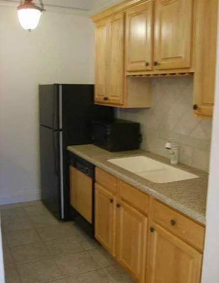 120 Ralph McGill Blvd NE #1511 — Photo 4