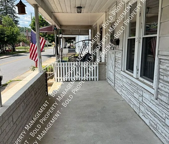 100 N Tulpehocken St — Photo 11