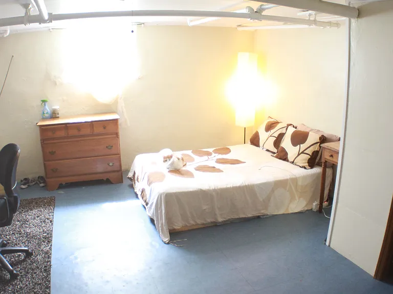 403 W Hill St #2 — Photo 9
