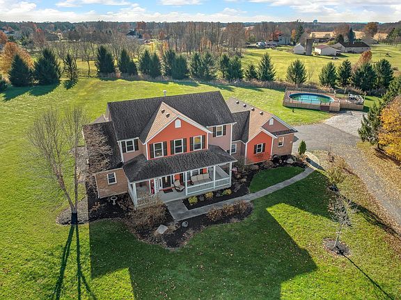 3rd image of 11200 Macintosh Cir