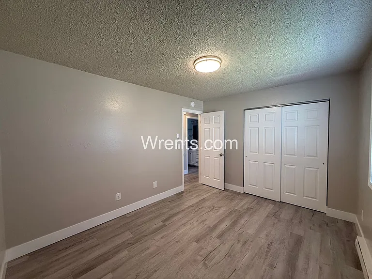 1718 W Boone Ave — Photo 10