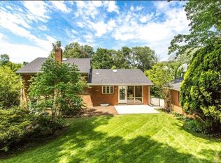 6504 Stoneham Rd, Bethesda, MD 20817