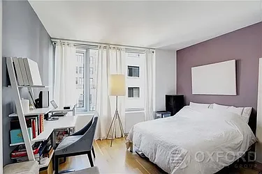 Rented by R New York