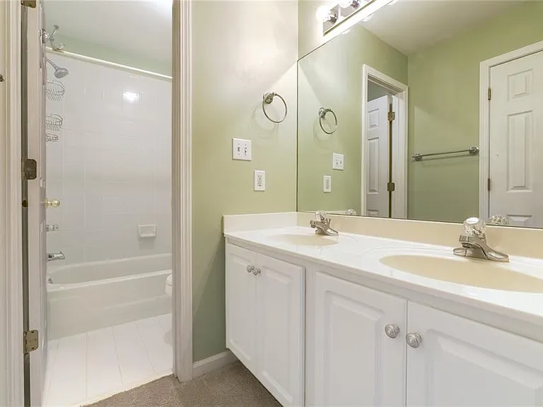 1167 Druid Walk — Photo 33