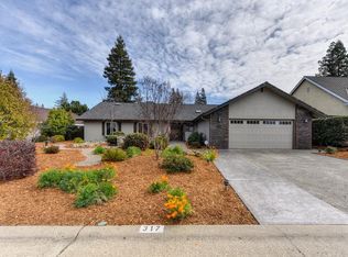 317 Crow Canyon Dr, Folsom, CA