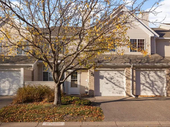 9249 Troon Ct, Woodbury, MN 55125