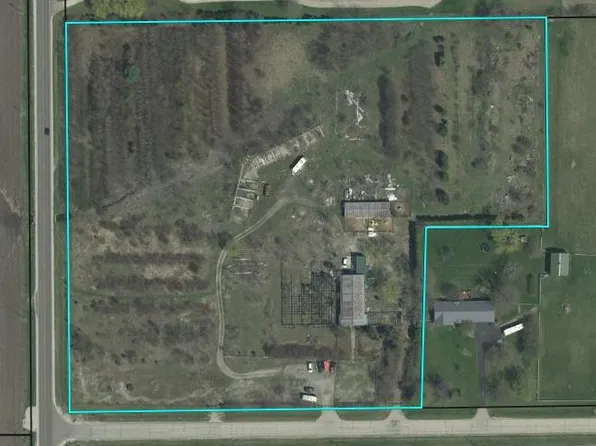 17565 Wagner Rd, Sandwich, IL 60548